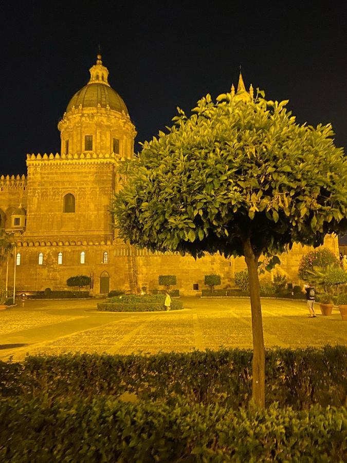 Palermo Center Residenza In Cattedrale Superior Apartment Exterior photo